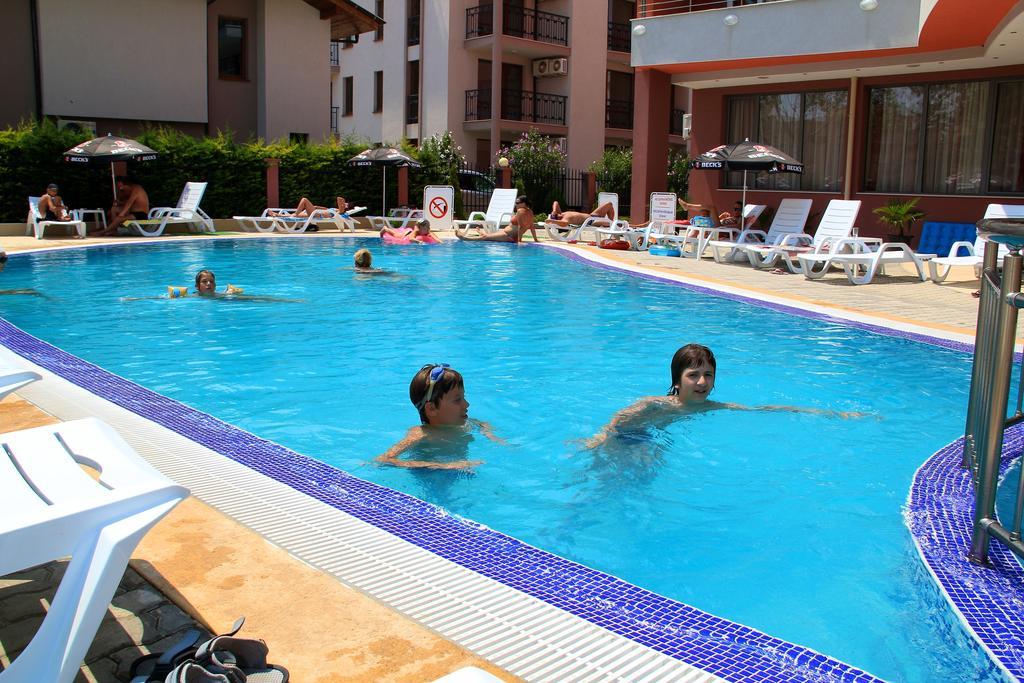 Hotel Riagor Slantchev Briag Extérieur photo