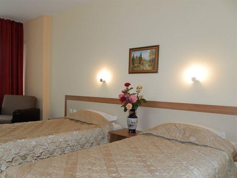 Hotel Riagor Slantchev Briag Extérieur photo